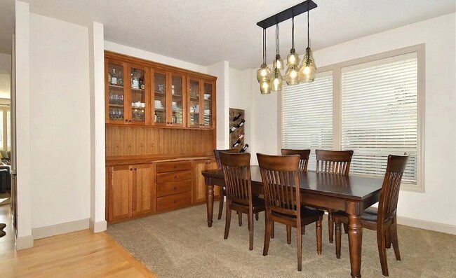 Foto del edificio - Spacious Single Family Home