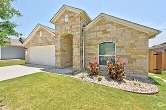 Building Photo - 10225 Bankhead Dr