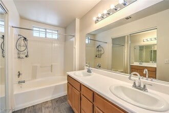 Building Photo - 1452 Rothwell Ct Building Photo - 1452 Rothwell Ct