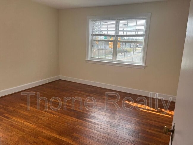 Foto del edificio - 500 Hammond St