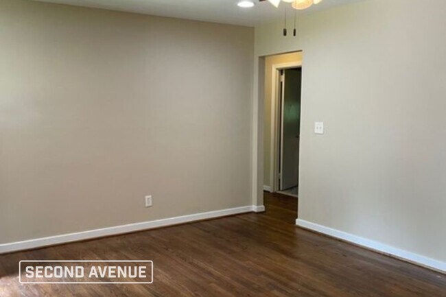 Foto del edificio - 2613 5th St NW