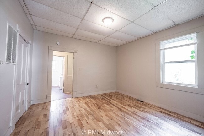 Building Photo - 632 S State St