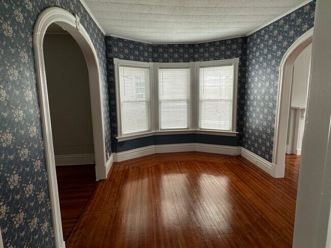 2nd Living Room - 468 Pawling Ave