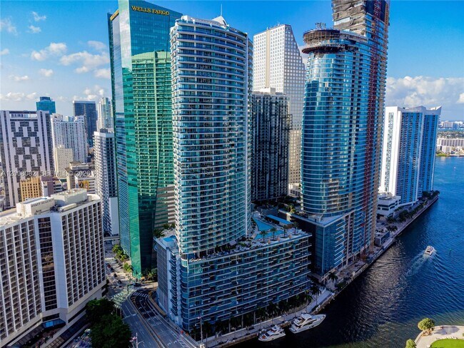 Foto del edificio - 200 Biscayne Blvd Way