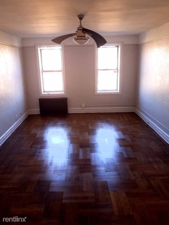 Building Photo - 2704 Ocean Ave