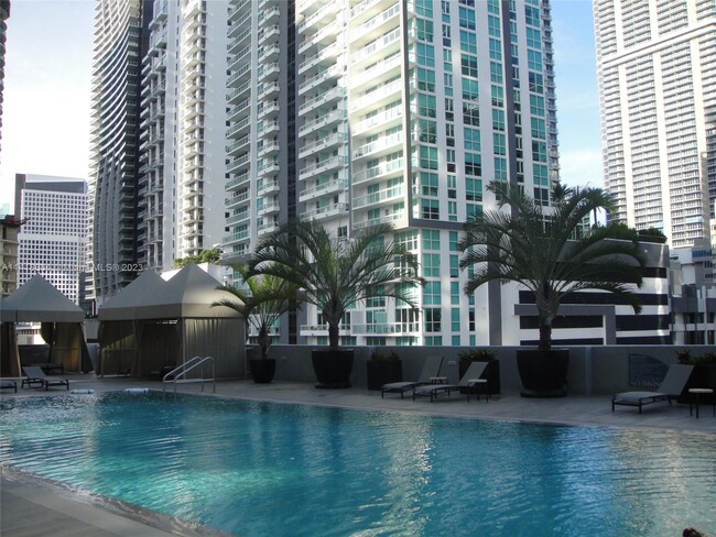 Building Photo - 1250 S Miami Ave