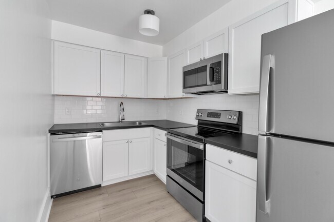 Foto del edificio - East Morris Avenue Apartments