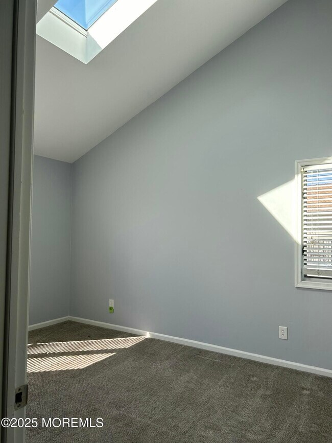 Foto del edificio - 105 Mt Ln