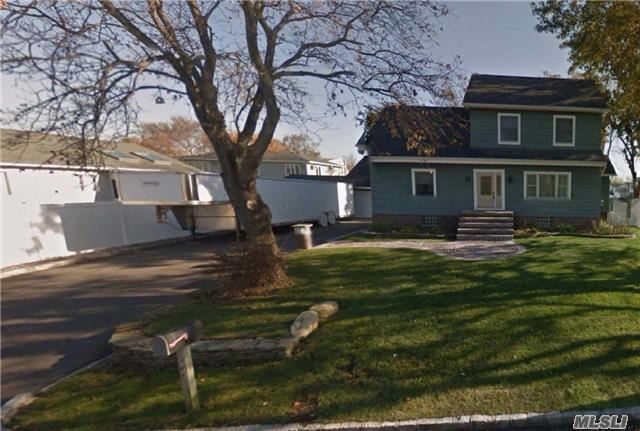 Foto principal - 267 E Shore Rd