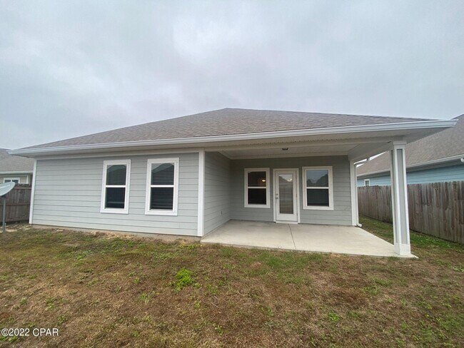 Foto del edificio - 131 N Shoreview Dr.