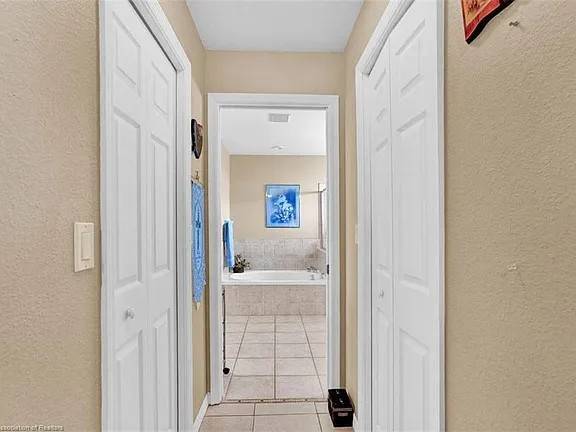 Foto del edificio - 7120 Coral Ridge Rd