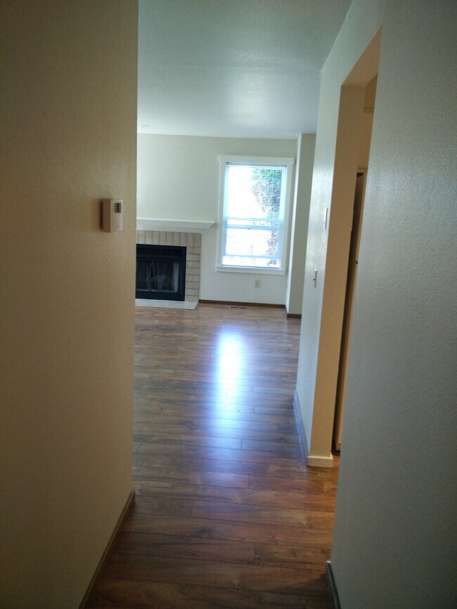 Sala de estar - 12719 NE 83rd Ct