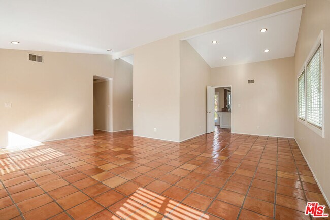 Building Photo - 17141 Nevette Ct