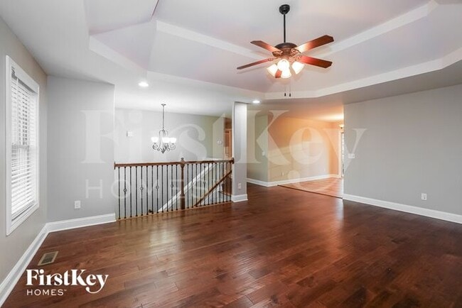 Building Photo - 3756 Silver Fox Ln