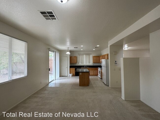 Building Photo - 4 br, 2.5 bath House - 9639 Comiskey Ct