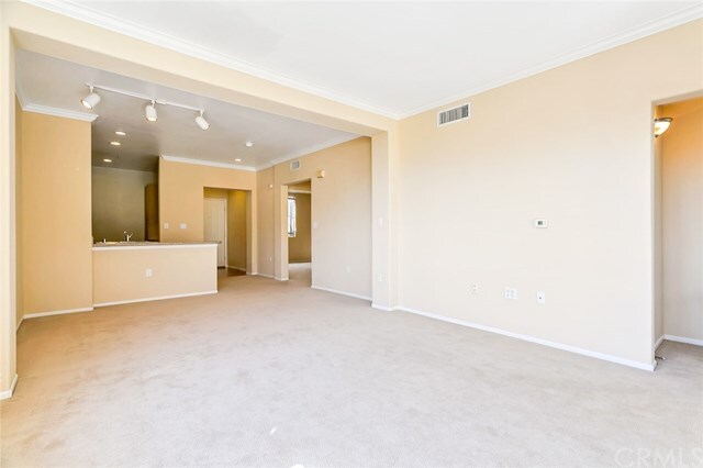 Building Photo - 2426 Watermarke Pl