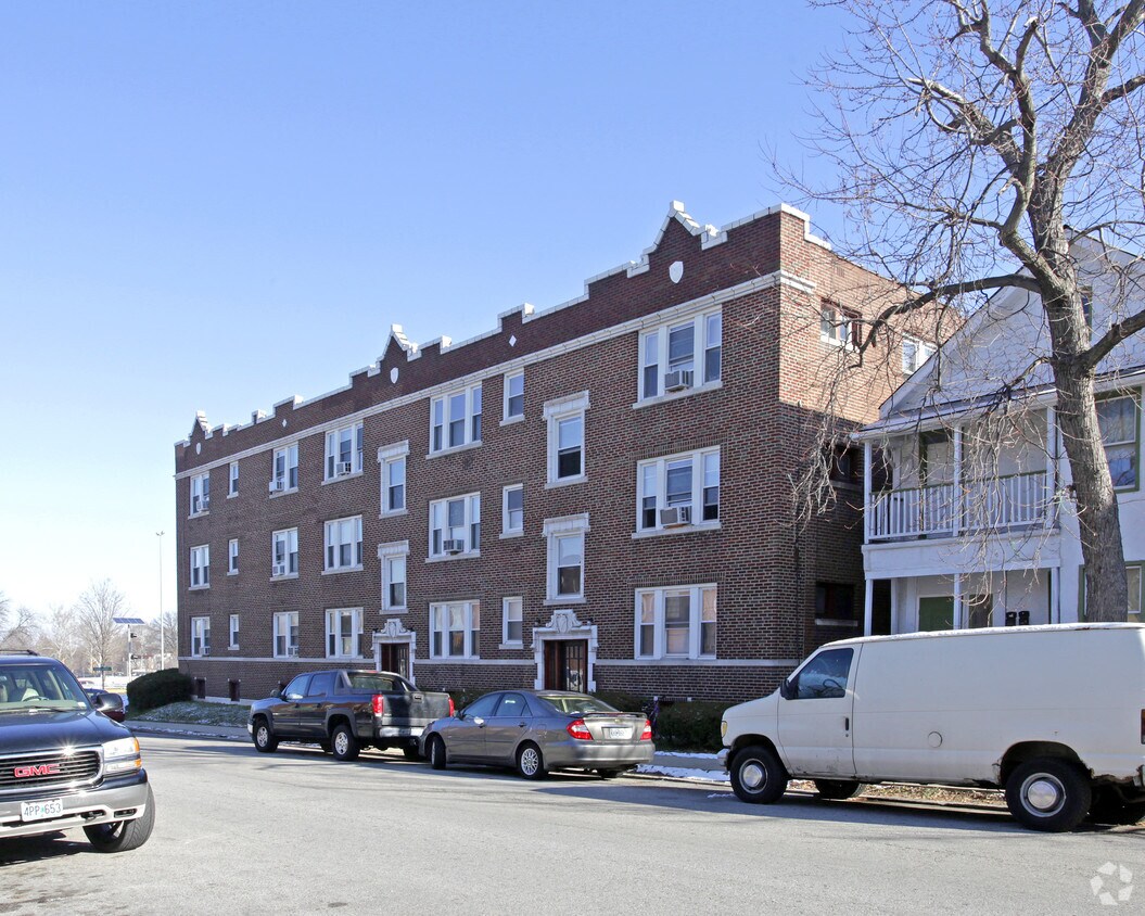 Building Photo - 6326 Oakland Ave
