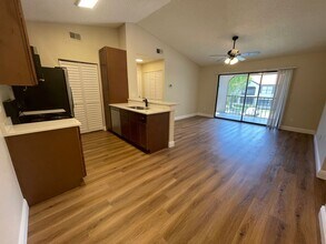 Building Photo - 2202 Arbour Walk Cir