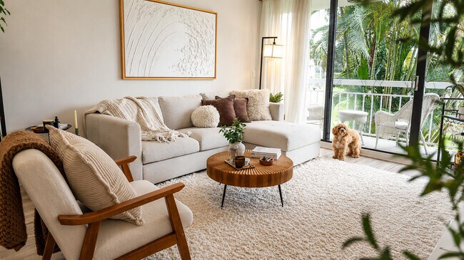 Foto del edificio - 2621 Village Blvd