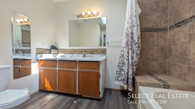 Photo du bâtiment - 46909 Yale Rd