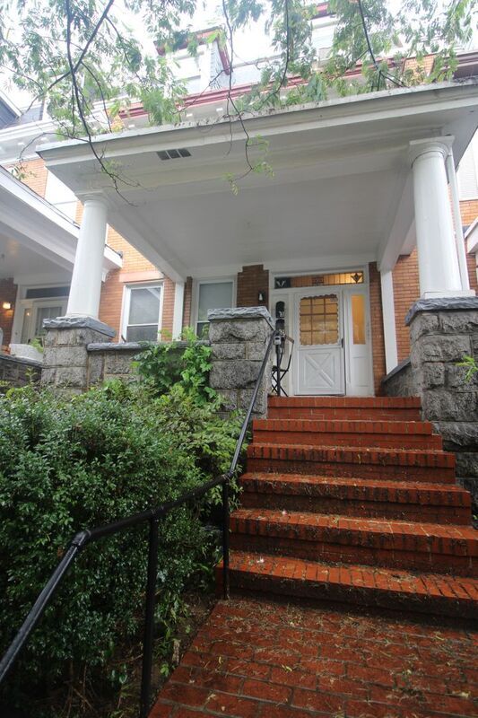 Building Photo - 3303 Guilford Ave