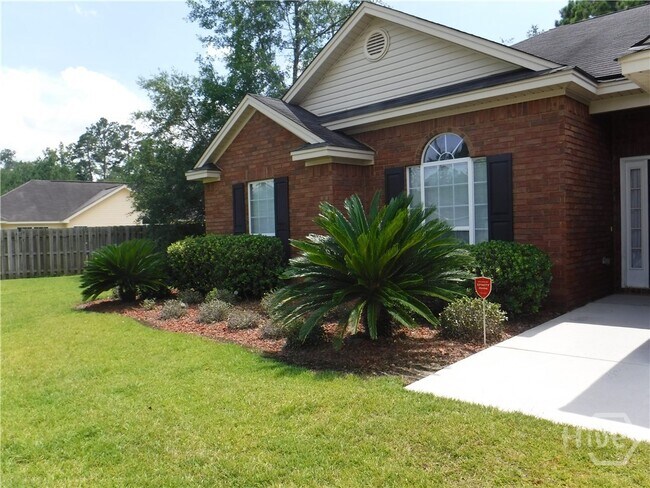 Foto del edificio - 86 Carlisle Ln