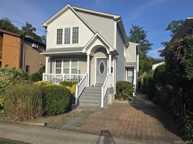 Foto del edificio - 90 Firwood Rd