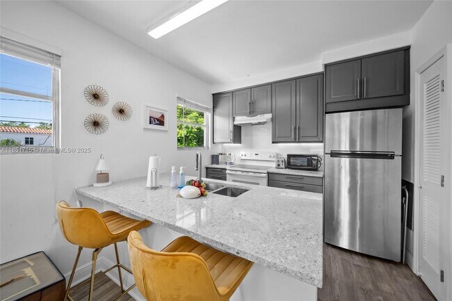 Foto del edificio - 1520 SW 11th Terrace
