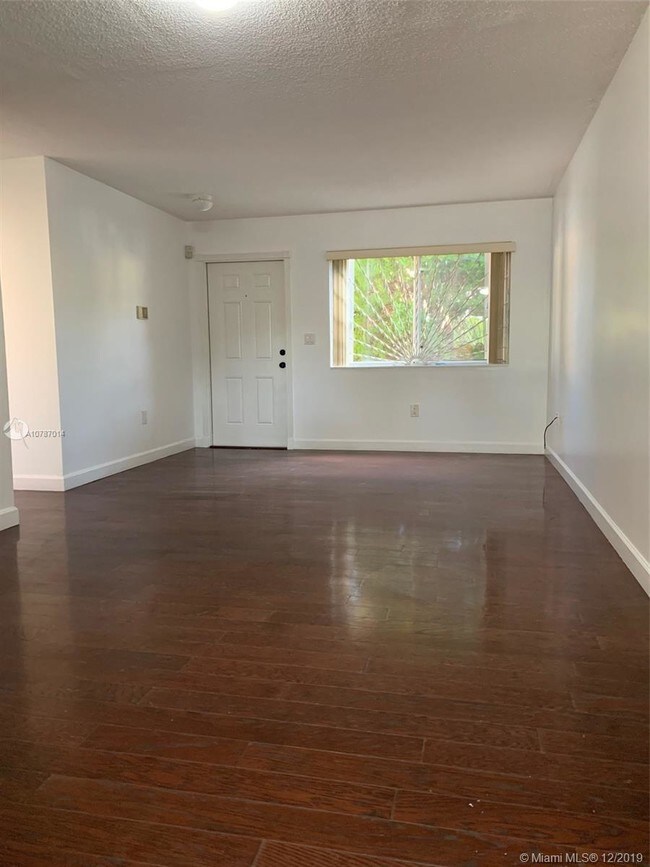 Building Photo - 7999 SW 152nd Ave