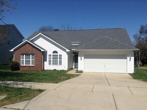 13436 Planters Row Dr