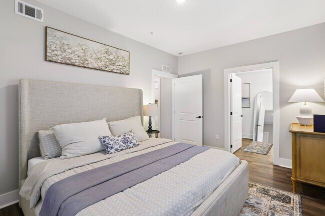 Dormitorio - Pointe Grand Crossing at Four Corners