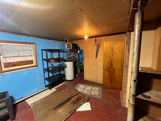 Foto del edificio - 66 Haywardville Rd