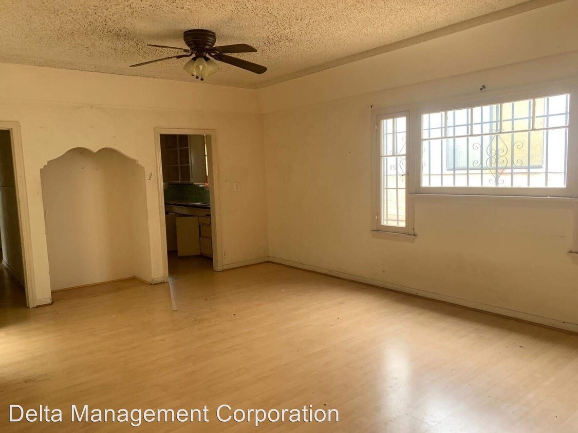 Foto principal - 4607-4633 Crenshaw Blvd