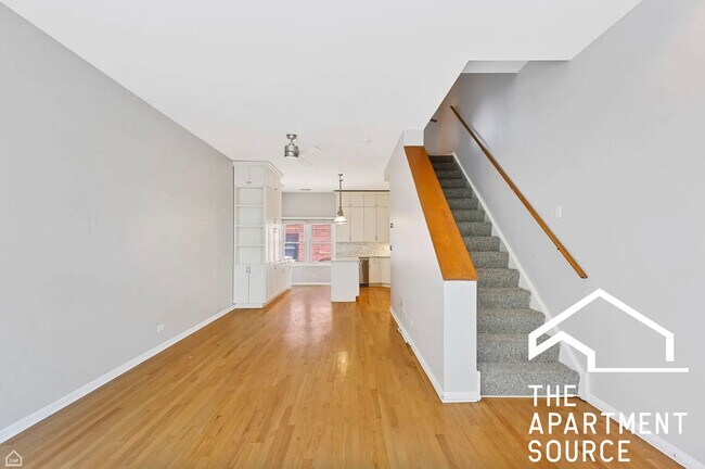 Foto del edificio - 855 W Erie St