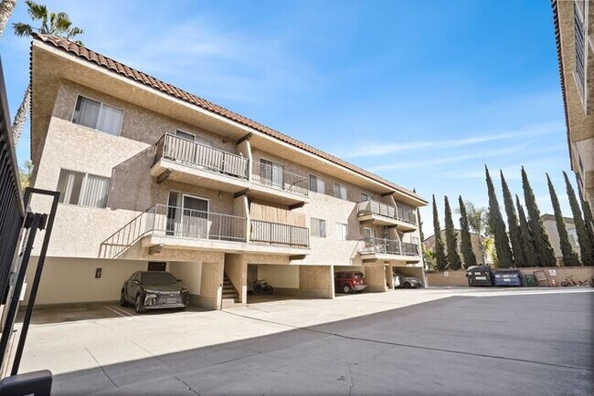Foto del edificio - 2 Bedroom | 1 Bathroom