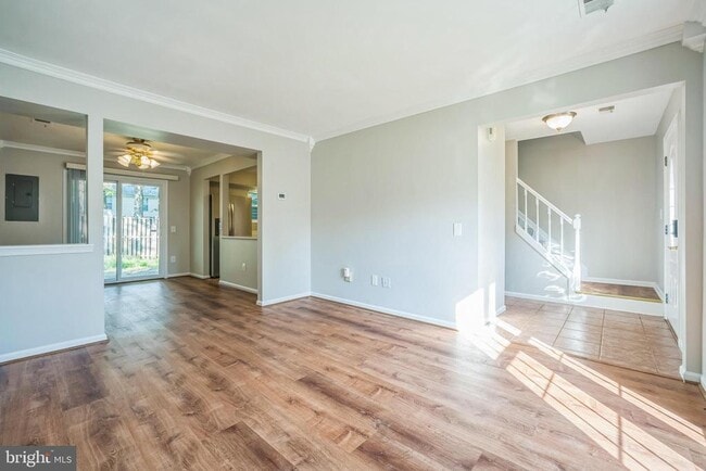 Foto del edificio - 14801 Basingstoke Loop