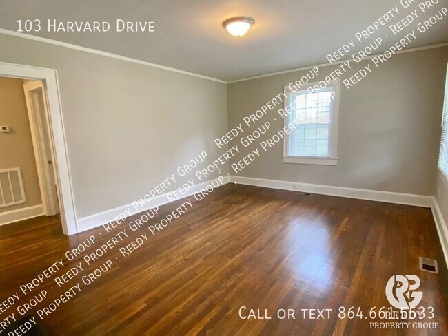 Foto del edificio - COMING SOON ~ Duncan Park Renovated 2 bed ...