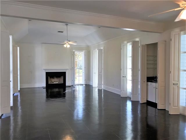 Foto del edificio - 14376 Thompson Rd