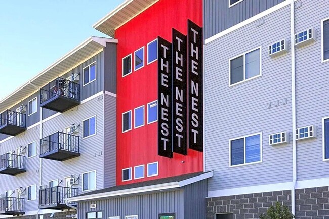 Building Photo - The Nest I