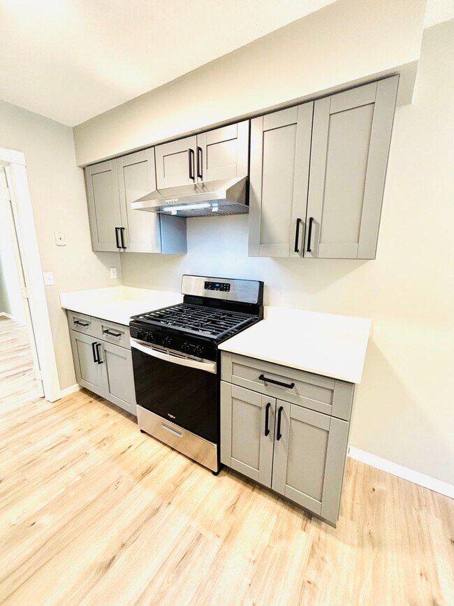 Foto del edificio - Newly Updated In Prime Apple Valley Neighborhood