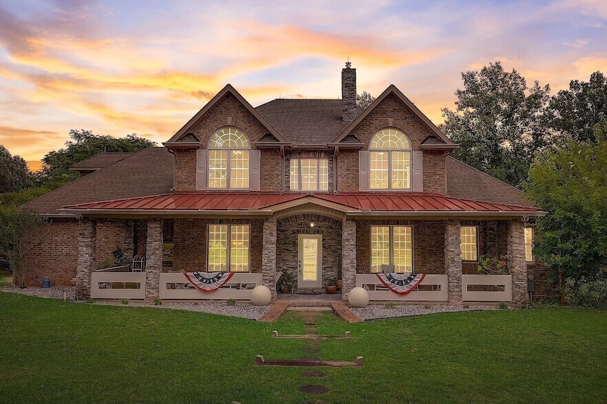 Foto principal - 8745 Old Charlotte Pike