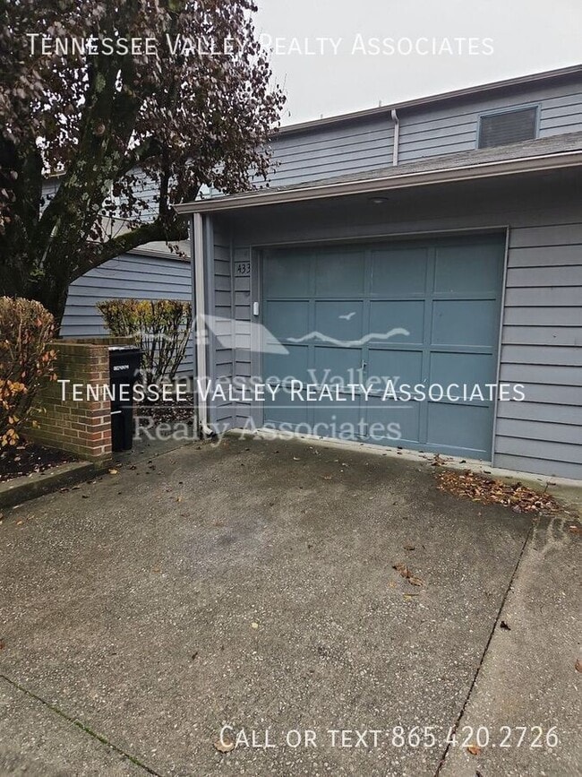 Foto del edificio - 433 Bramblewood Ln