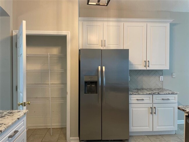 Building Photo - 405 Ridgeway Blvd
