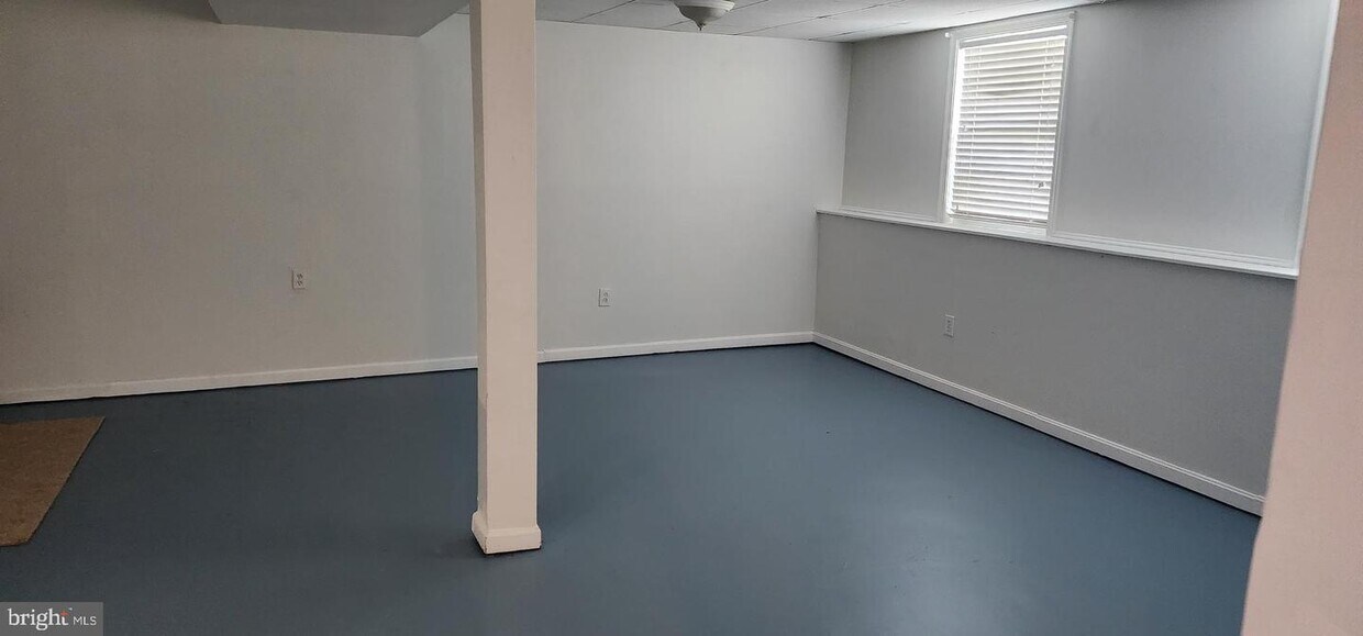 Foto principal - 1002 Cayer Dr