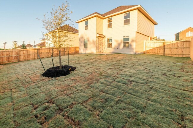 Building Photo - 4818 War Horse Dr