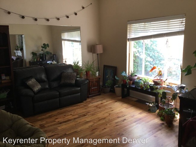 Foto del edificio - 4 br, 1.5 bath House - 2344 Franklin Street