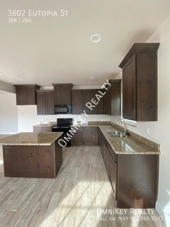 Foto del edificio - 3602 Eutopia St