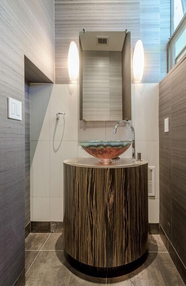 Foto del edificio - 2510 Skyfarm Dr