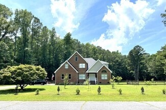 Building Photo - 2320 Woodhurst Ln