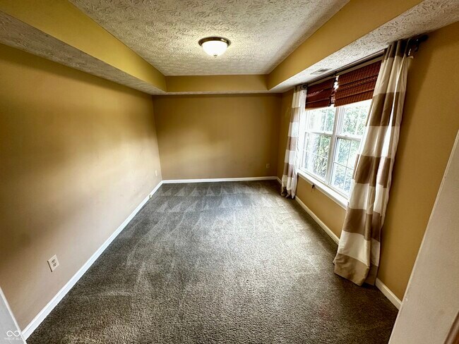 Building Photo - 12937 Longleaf Ln